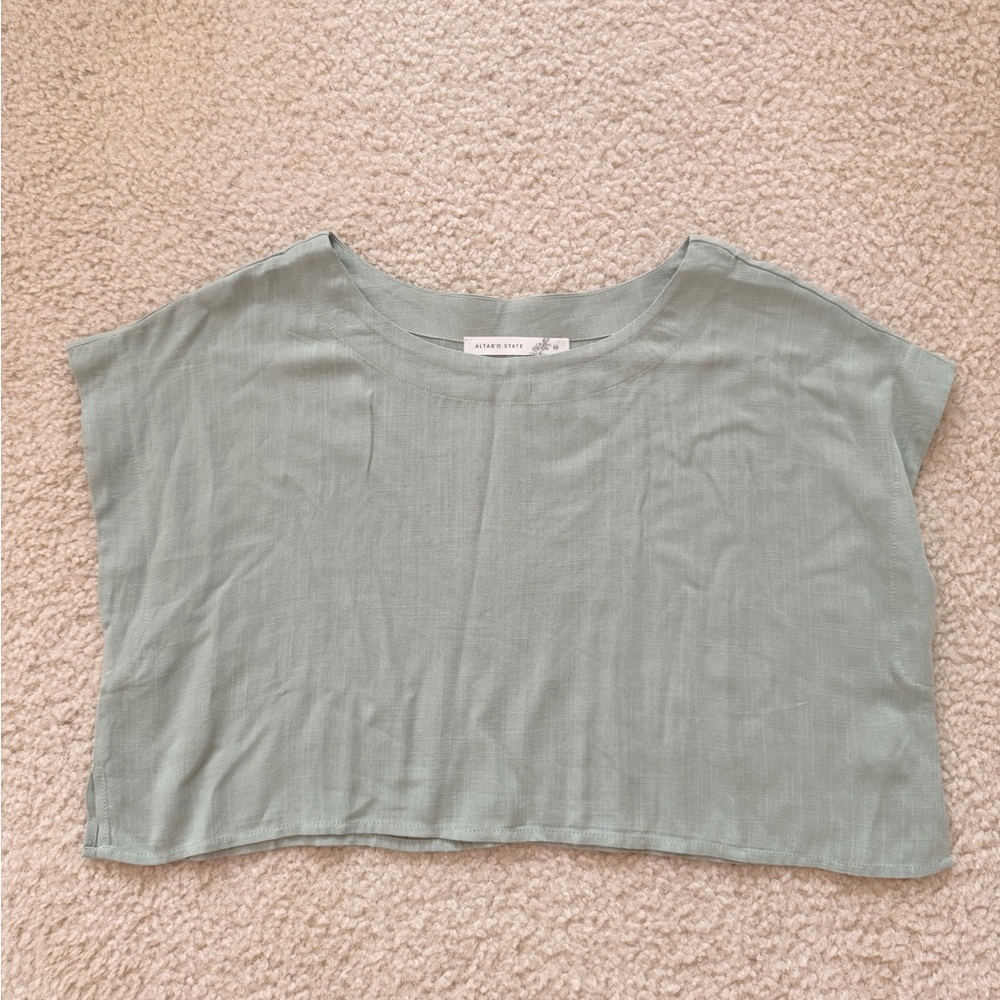 Altred state cropped linen shirt